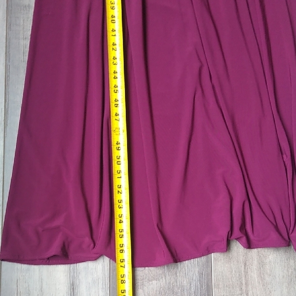 Morgan & Co. Burgundy Lace Evening Dress - Picture 9 of 9